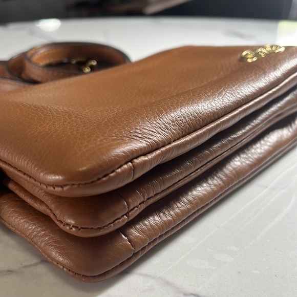 VINCE CAMUTO Cami Crossbody - Picture 15 of 16